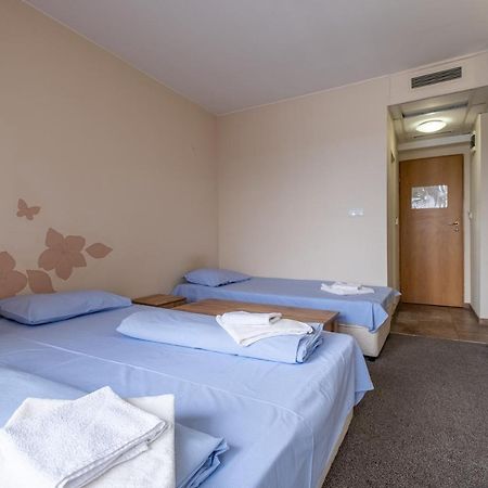 Julia Rooms Sofia Bagian luar foto